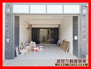 誠昱/七股全新未住傳統車.